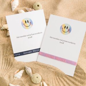 Kaart met Hakuna Matata armband